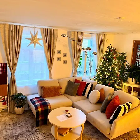 Hearty 1800 Wooden House Near Old Town 波尔沃