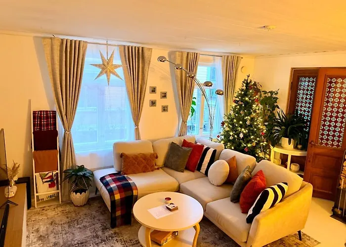 Hearty 1800 Wooden House Near Old Town 波尔沃