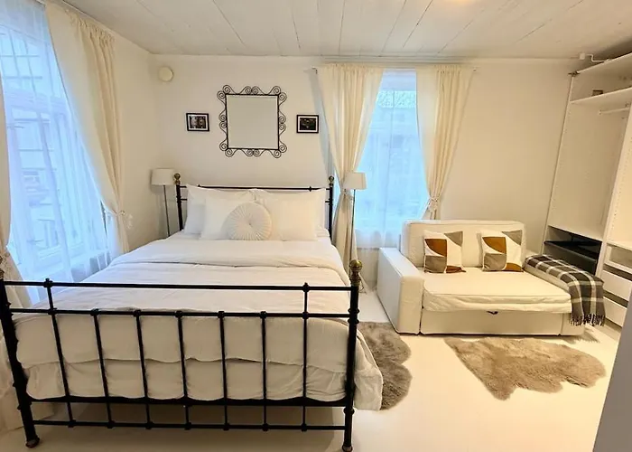 Appartement Hearty 1800 Wooden House Near Old Town *