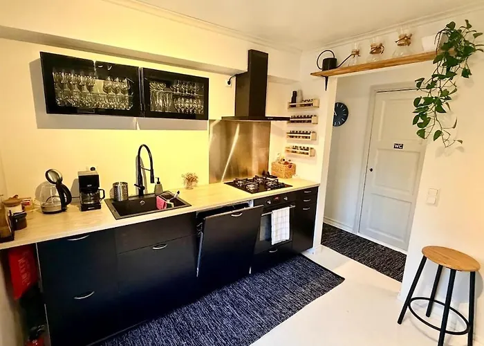 公寓 Hearty 1800 Wooden House Near Old Town *